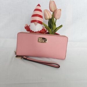 Michael Kors Pink Peach Jet Set Travel Zip Wallet Wristlet Pebble Leather